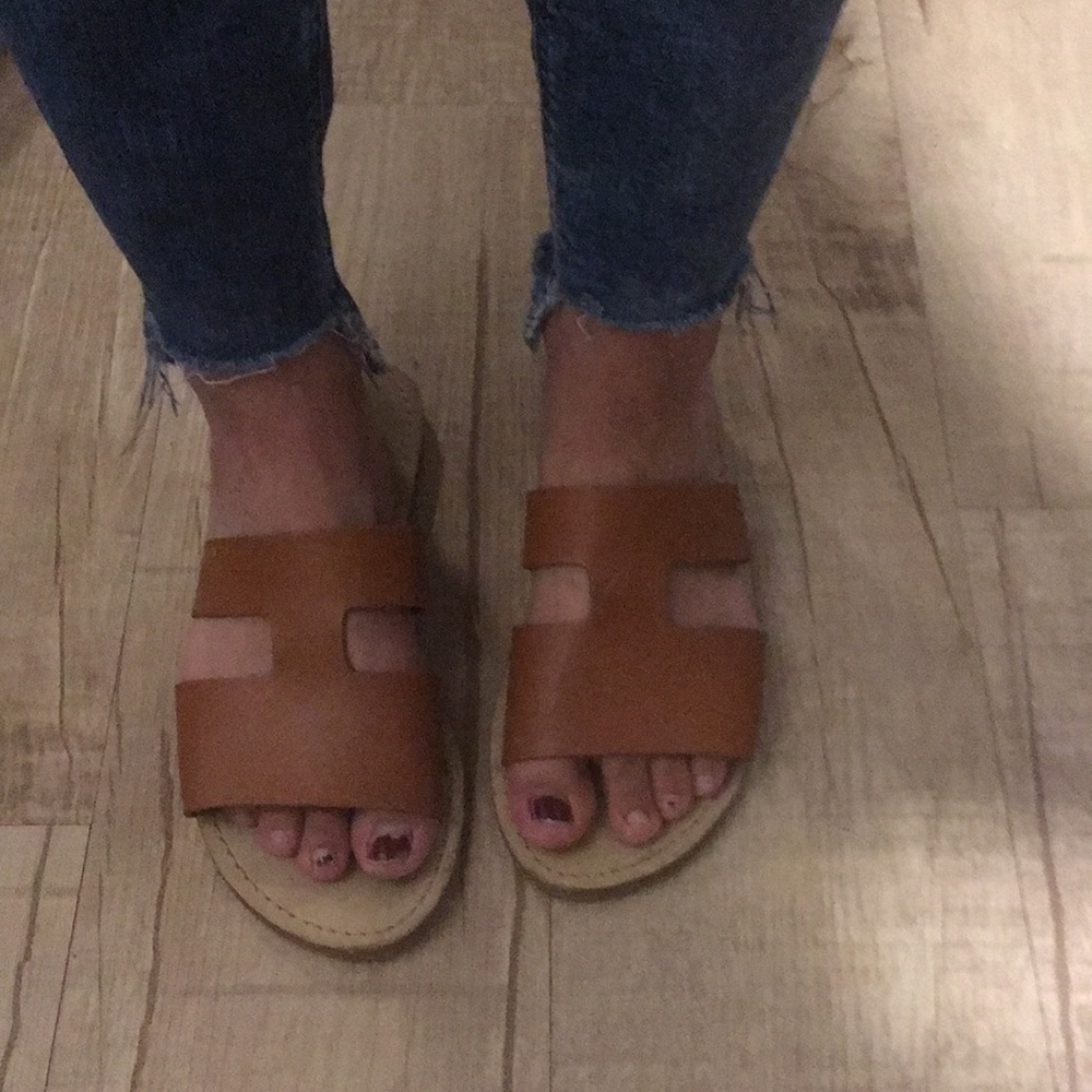 Sandals - Picture 3 of 3